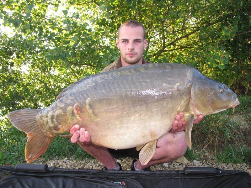 Gigantica Lake