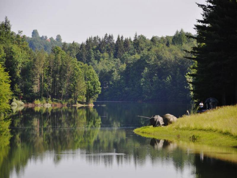 The lake Mola